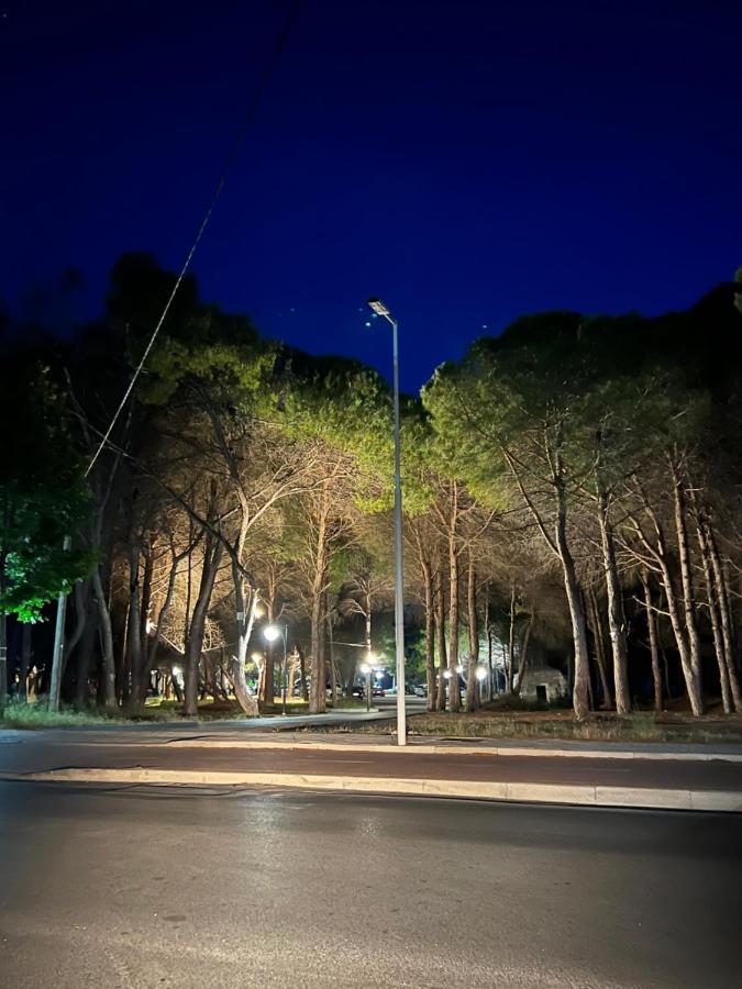 Rooms For Rent Habipi Vlore Exterior photo